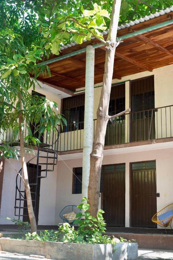 פוארטו אסקונדידו La Punta Beach House מראה חיצוני תמונה
