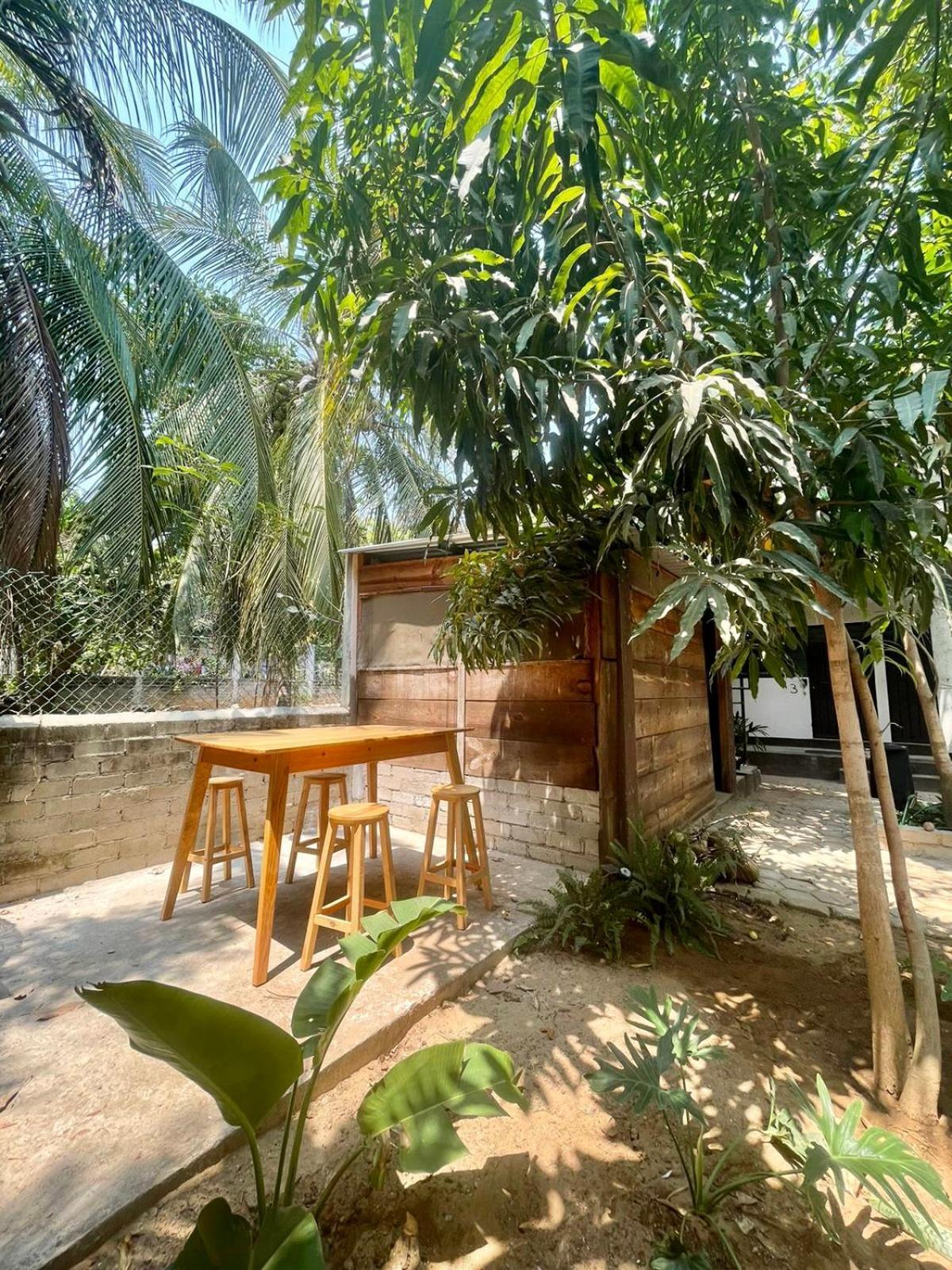 פוארטו אסקונדידו La Punta Beach House מראה חיצוני תמונה